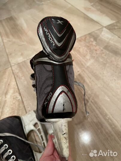 Детские Хоккейные коньки bauer vapor. Р. 33,5