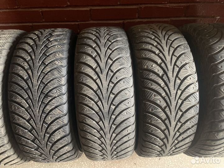 Sava Eskimo Ice 215/55 R17 94T