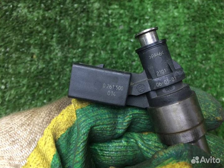 Форсунка инжекторная электрическая Volkswagen Pas