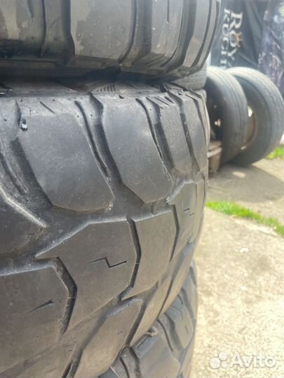 Kumho Road Venture MT51 285/75 R16