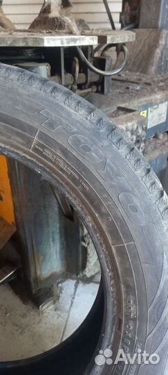 Toyo Spectrum 215/60 R17