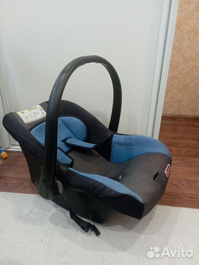 Детское автокресло от 0 до 18 кг