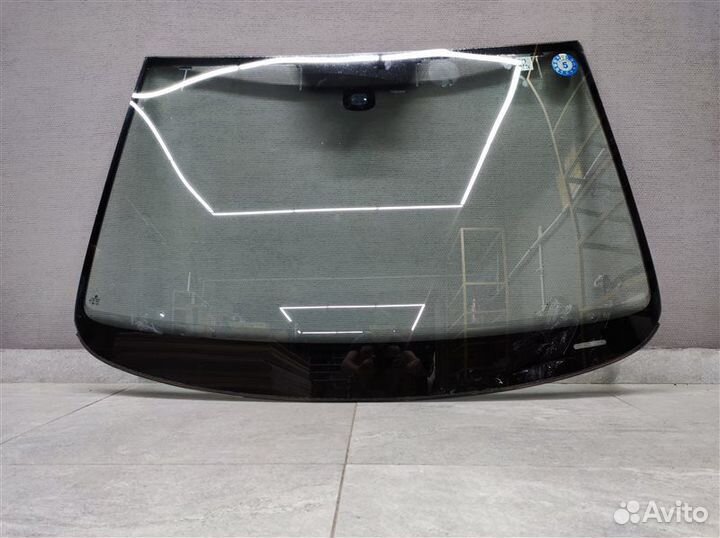 Стекло лобовое Vw Passat B7 Alltrack