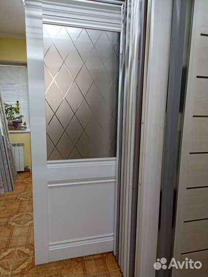 Дверь межкомнатная эмалит