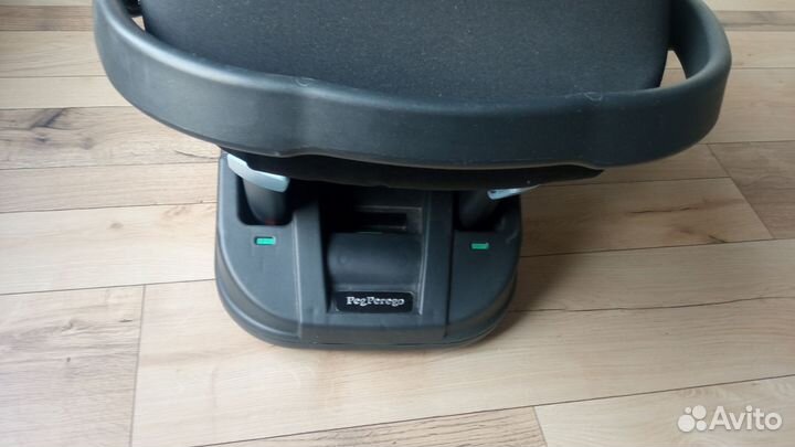 Детское кресло Peg Perego Primo Viaggio SL с базой