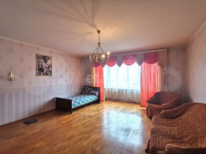 3-к. квартира, 103,7 м², 8/9 эт.