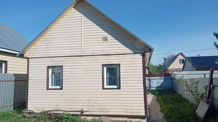 Дом 46 м² на участке 4 сот.