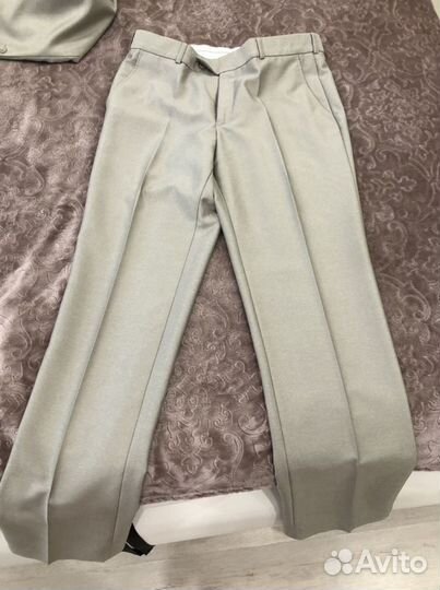 Костюм мужской