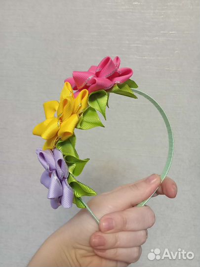 Ободок с цветами для девочки
