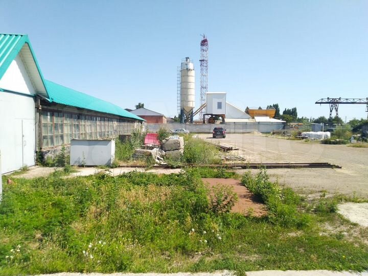 Здание офисные помещения +складское - 596 м²