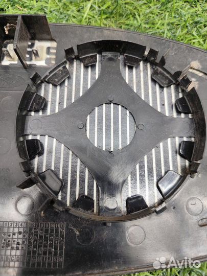 Зеркальный элемент левый Ford Focus CB4 qqdb 2010