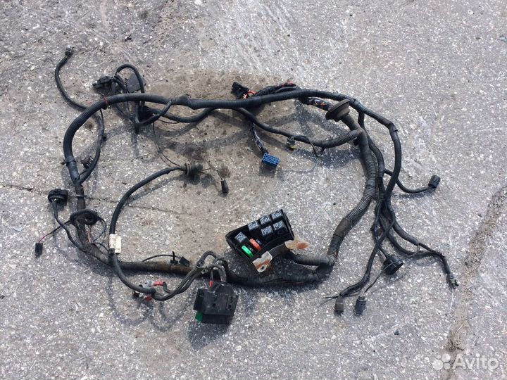 Проводка подкапотная priora SE