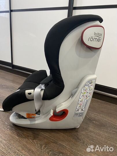 Автомобильное кресло britax romer