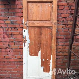 Дверь деревянная межкомнатная со стеклом из массива сосны 