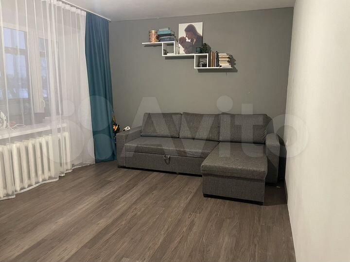 2-к. квартира, 47 м², 1/4 эт.