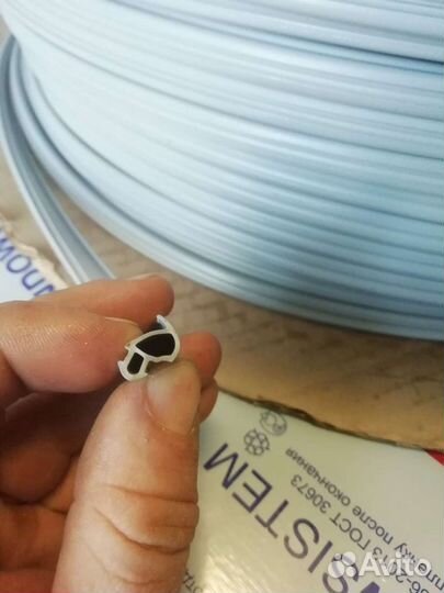 Уплотнитель для окон и дверей Премиум