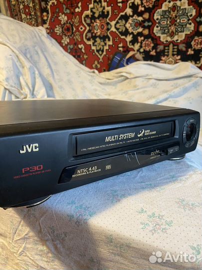 Видеомагнитофон jvc p30