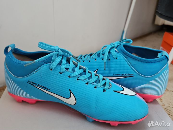 Футбольные бутсы nike mercurial (шиповки)