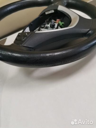 Руль на BMW X5 е70 LCI