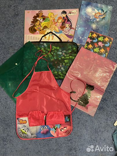 Принадлежности для творчества и уроков труда