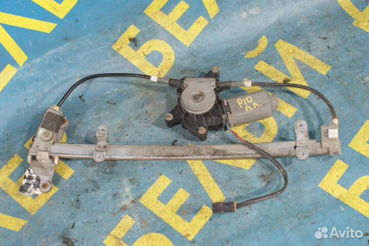 Передний левый стеклоподъемник Nissan Primera P10