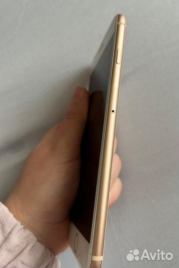 iPhone 8 Plus, 64 ГБ