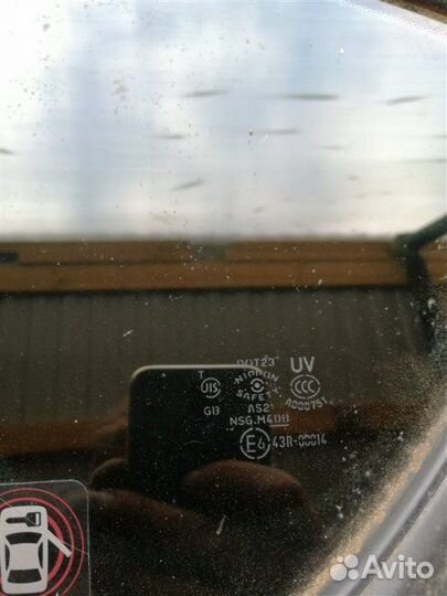 Стекло глухое заднее левое Infiniti M35 Y50 VQ35