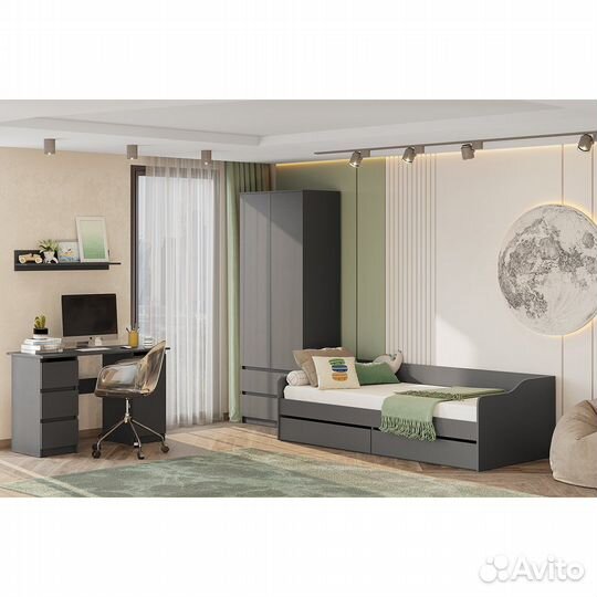 Стол письменный 