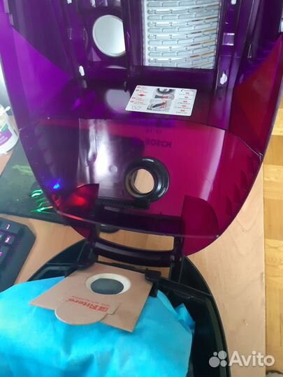 Пылесос Bosch 2200 W