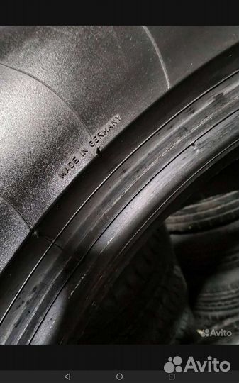 Pirelli Winter Sottozero 210 235/55 R18