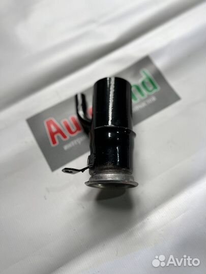 Труба наливная горловина бензобака Нива 21214