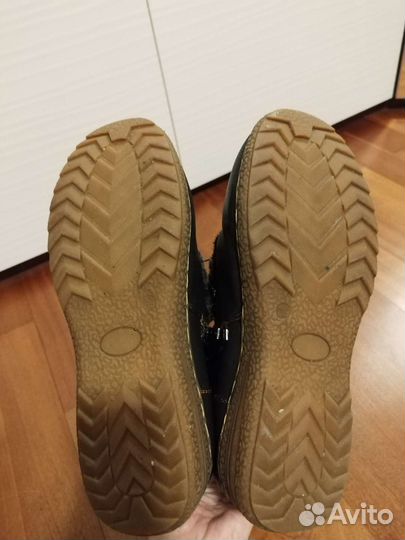 Ботинки зимние женские 39