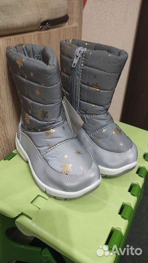 Новые сапожки 25