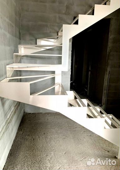 Лестницы винтовые