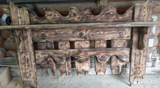 Вешалка настенная деревянная