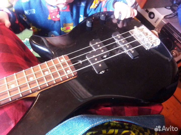 Бас гитара yamaha rbx 170