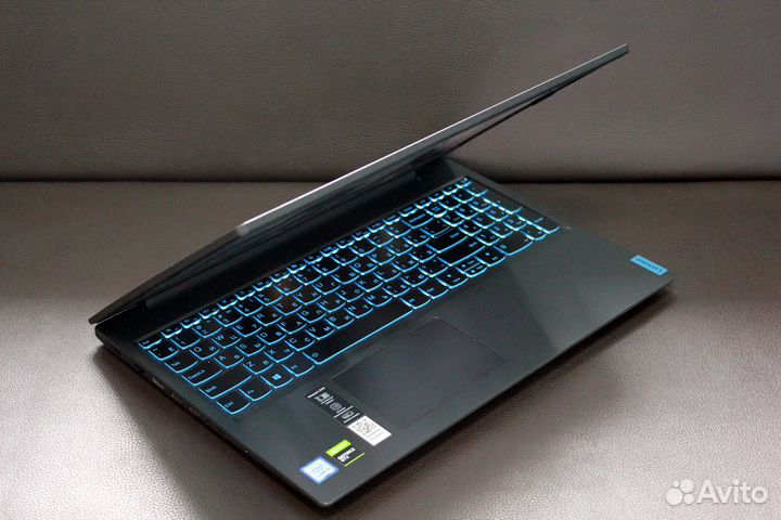 Игровой ноутбук Lenovo i5/SSD512/GTX 4Gb