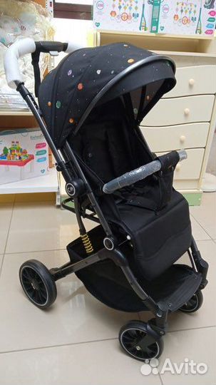 Коляска с перекидной ручкой