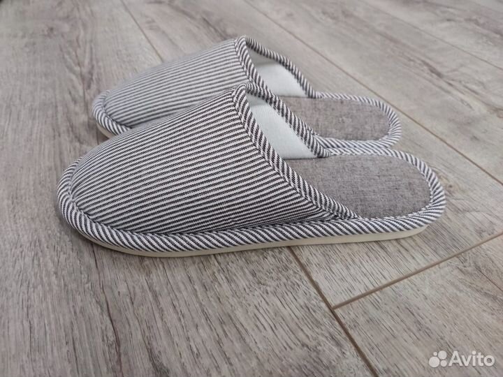 Женские домашние тапочки