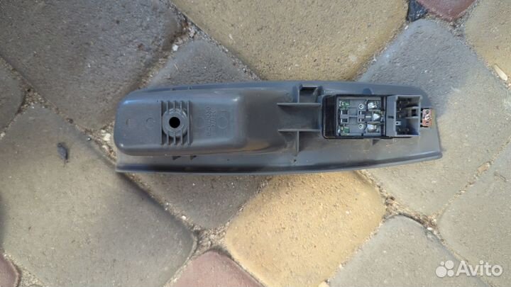 Блок управления Chevrolet Lacetti 96418305