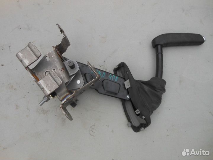 Рычаг стояночного тормоза Peugeot 408 2012-2017