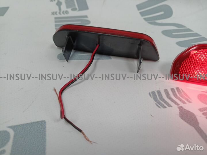 LED катафоты в задний бампер Нива Тревел