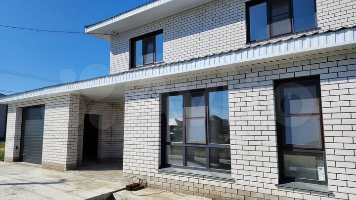 Дом 136 м² на участке 5 сот.