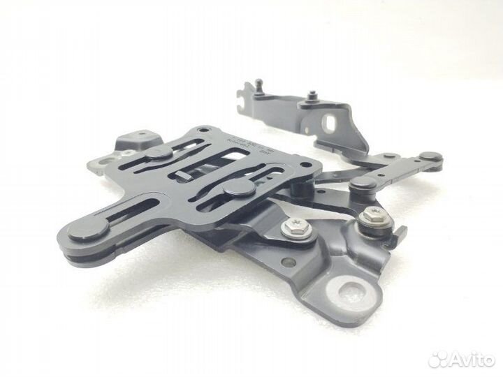 Петля капота передняя правая Bmw 5-Series F11 2.5