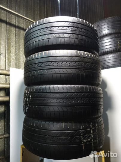 Goodyear Eagle F1 Asymmetric SUV 4x4 295/40 R22