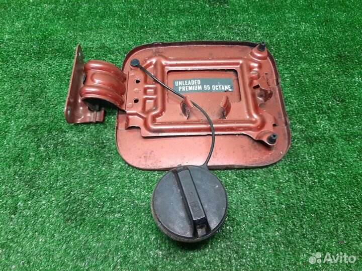 Лючок топливного бака Nissan Qashqai J10 2008