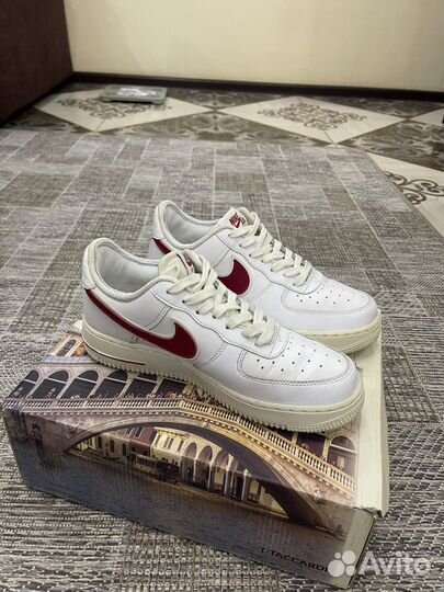 Nike air force 1'07 red /white