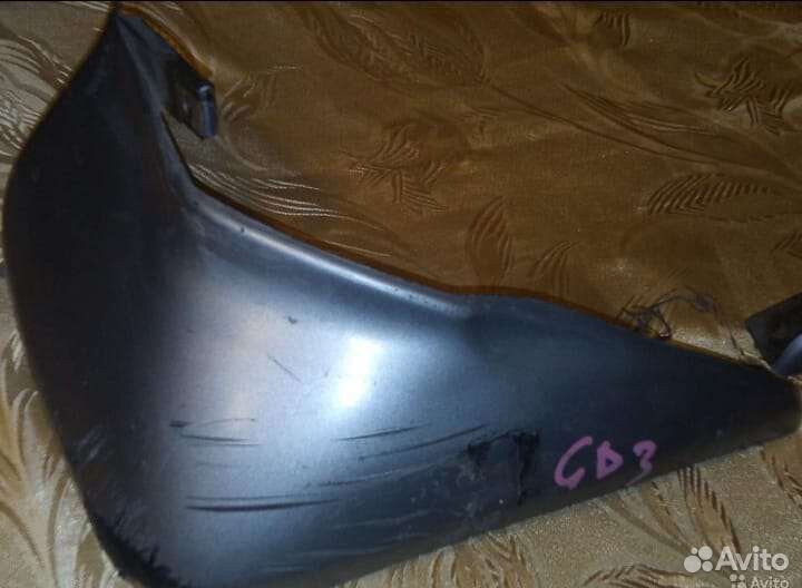 Пара задних брызговиков на Honda (Fit, Jaz)