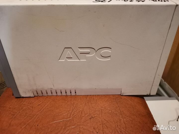 Ибп APC Back-UPS CS 650VA