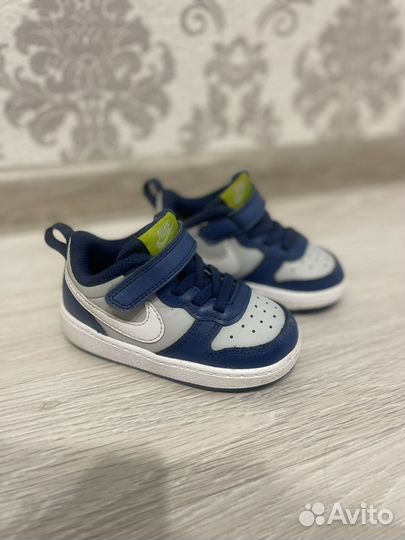 Детские кроссовки nike